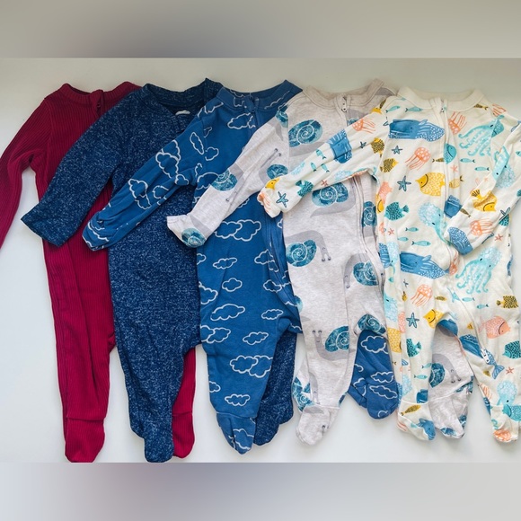 Old Navy Pajamas Old Navy Baby Footed Sleepers 5 Sleepers In Total